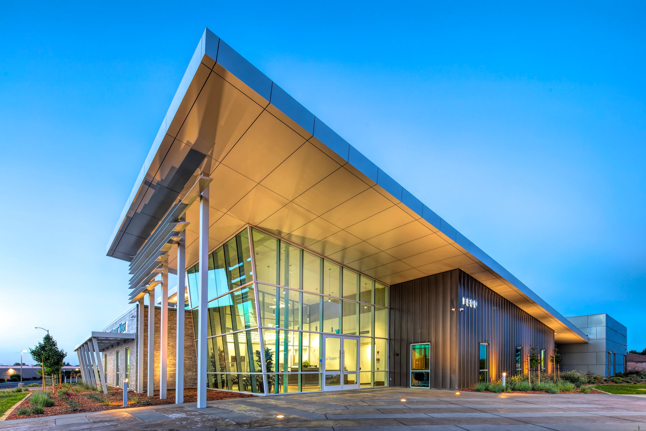 Commerical Architecture Exteriors Ed Asmus Photography